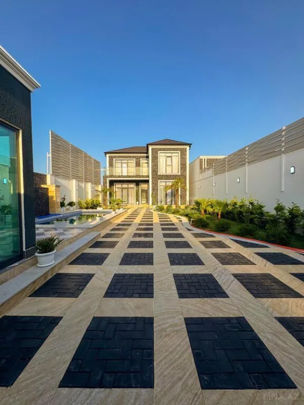 Satılır 4 otaqlı həyət evi 200 m²
