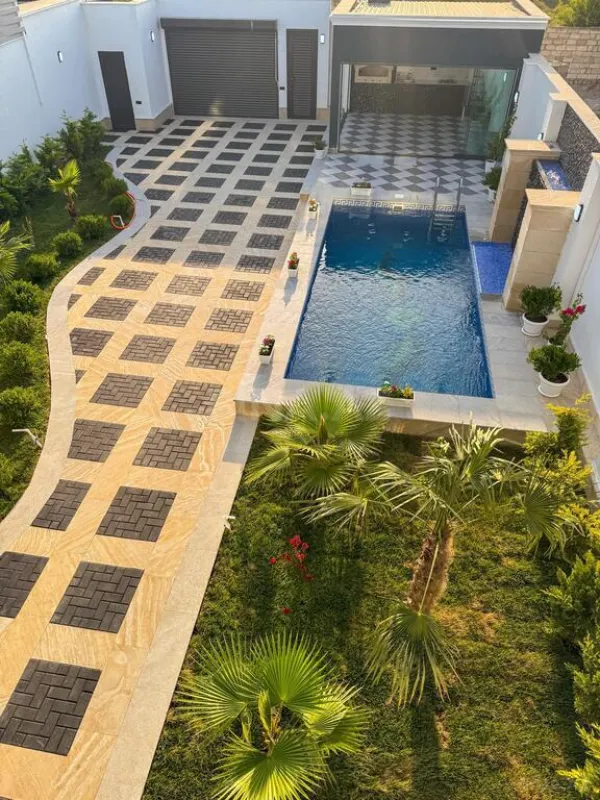 Satılır 4 otaqlı həyət evi 200 m²