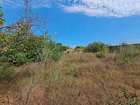 Satılır torpaq sahəsi 12.6 m²