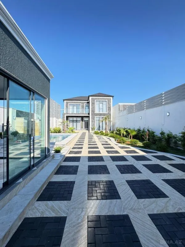 Satılır 5 otaqlı həyət evi 200 m²