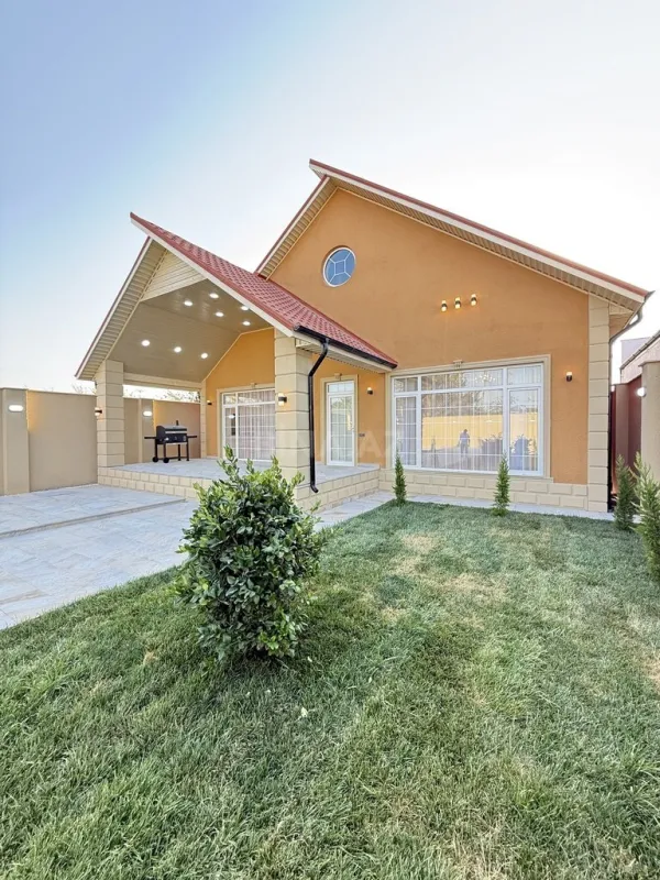 Satılır 4 otaqlı həyət evi 150 m²