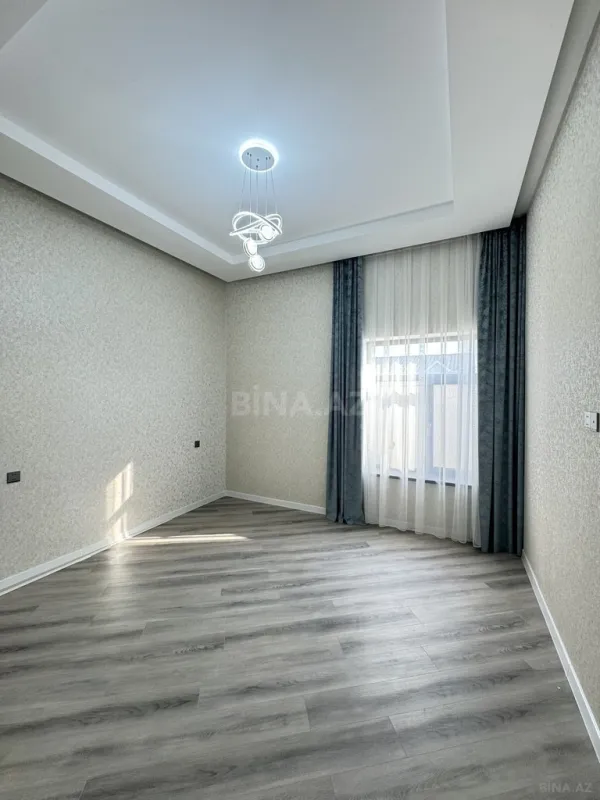 Satılır 4 otaqlı həyət evi 160 m²
