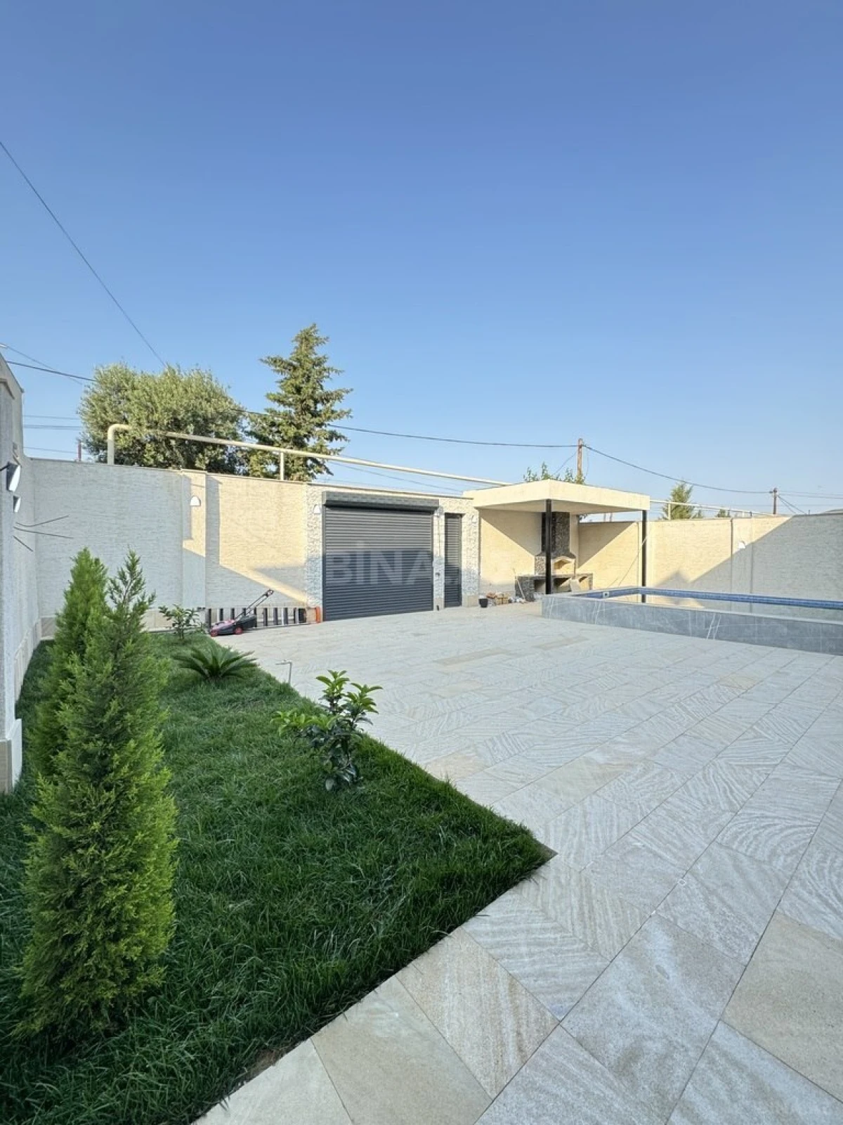 Satılır 4 otaqlı həyət evi 160 m²