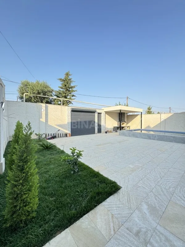 Satılır 4 otaqlı həyət evi 160 m²