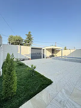 Satılır 4 otaqlı həyət evi 160 m²