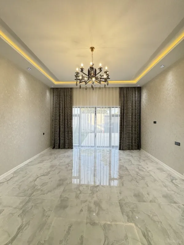 Satılır 4 otaqlı həyət evi 160 m²