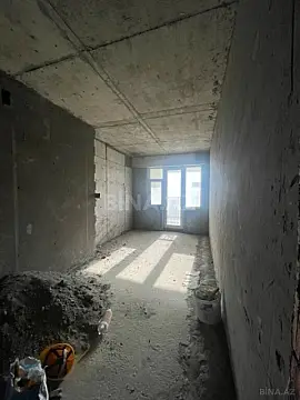 Satılır 4 otaqlı mənzil 155 m²