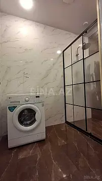 Satılır 3 otaqlı mənzil 125 m²
