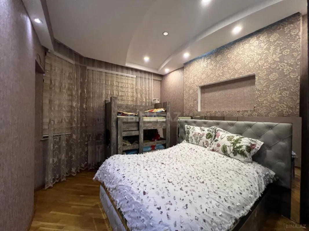 Satılır 2 otaqlı mənzil 64 m²