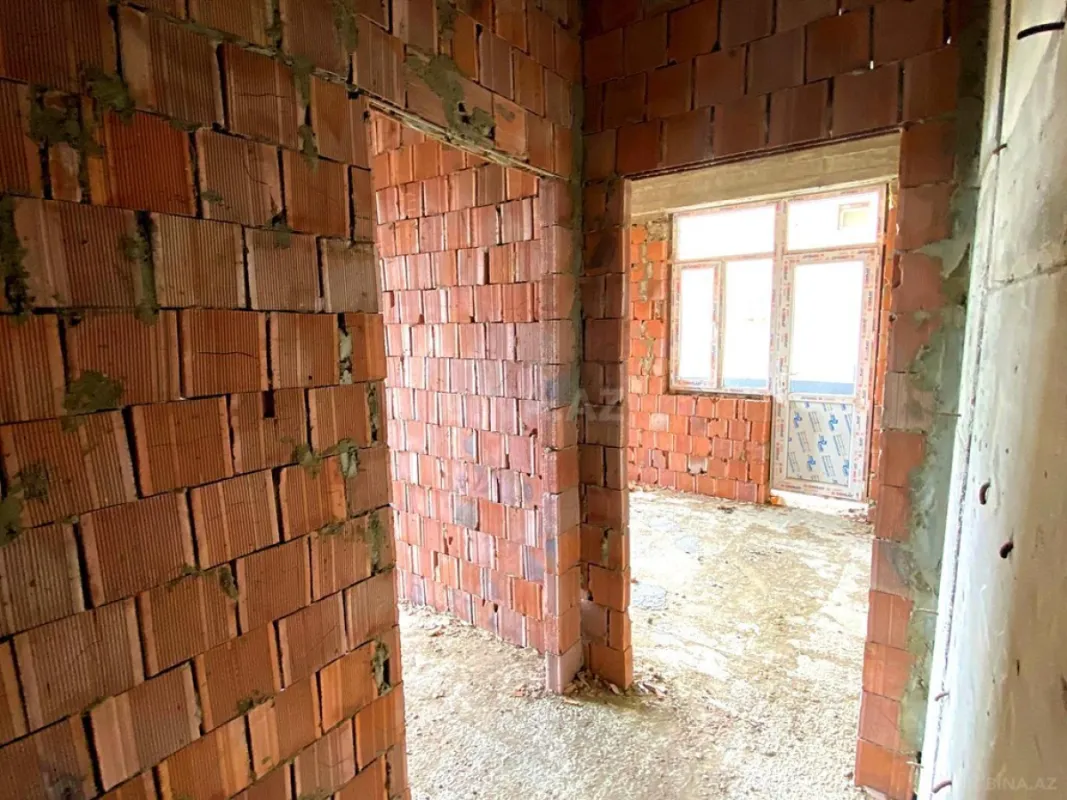 Satılır 3 otaqlı mənzil 116 m²