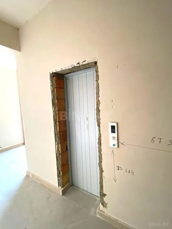 Satılır 3 otaqlı mənzil 116 m²