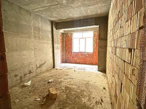 Satılır 3 otaqlı mənzil 116 m²