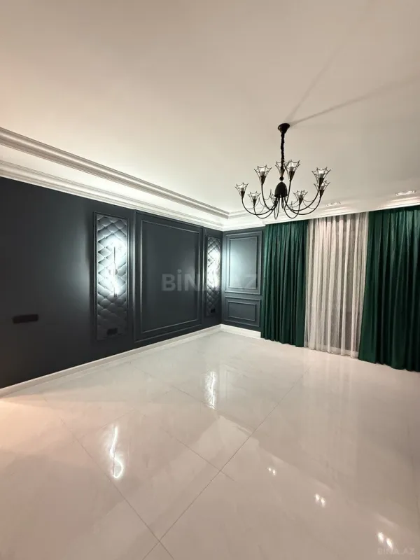 Satılır 9 otaqlı həyət evi 1000 m²