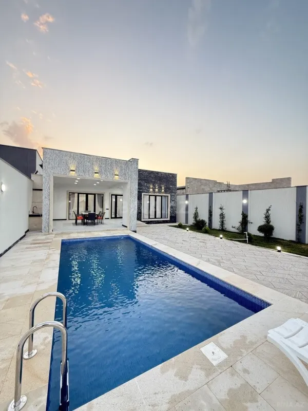 Satılır 4 otaqlı həyət evi 160 m²