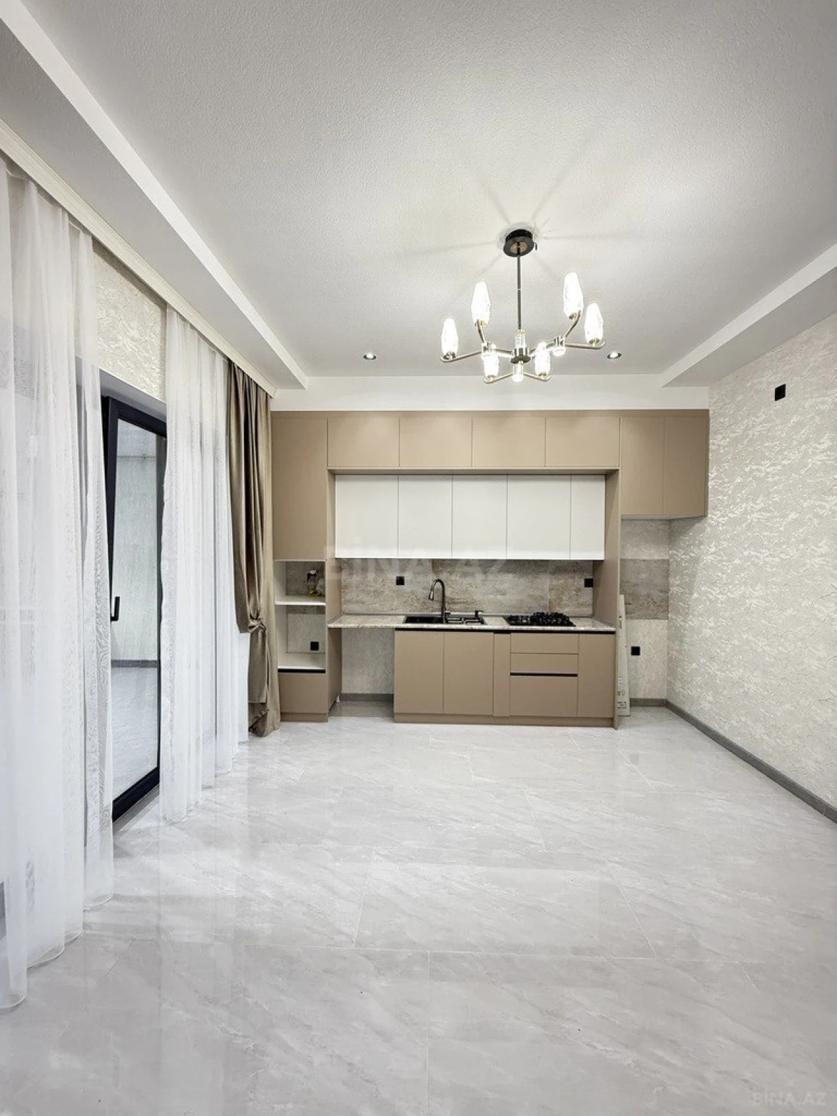 Satılır 4 otaqlı həyət evi 160 m²