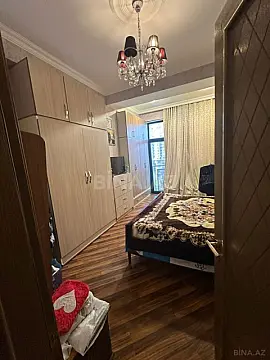 Satılır 3 otaqlı mənzil 130 m²
