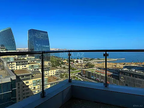 Satılır 4 otaqlı mənzil 185 m²