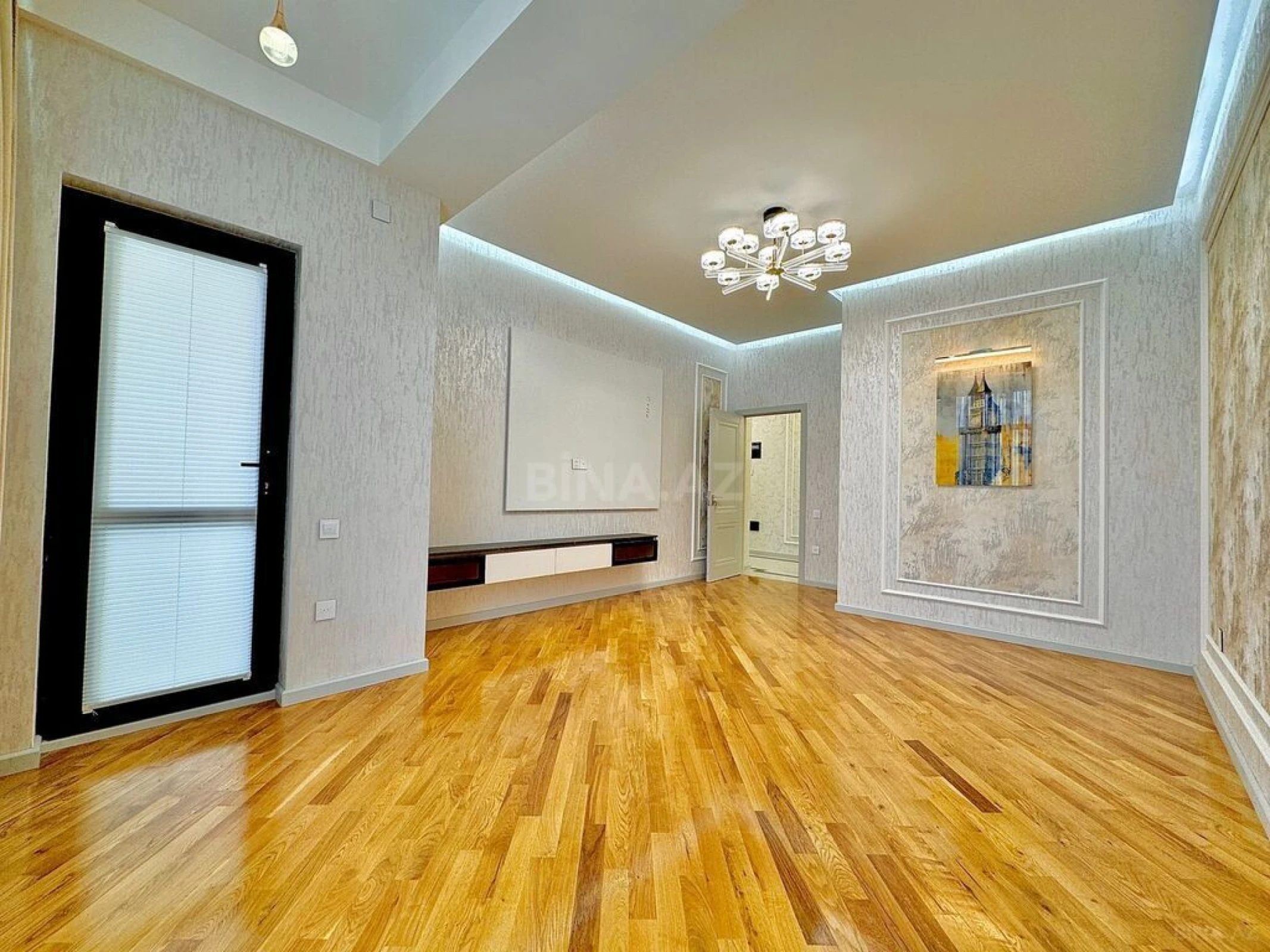 Satılır 2 otaqlı mənzil 85 m²