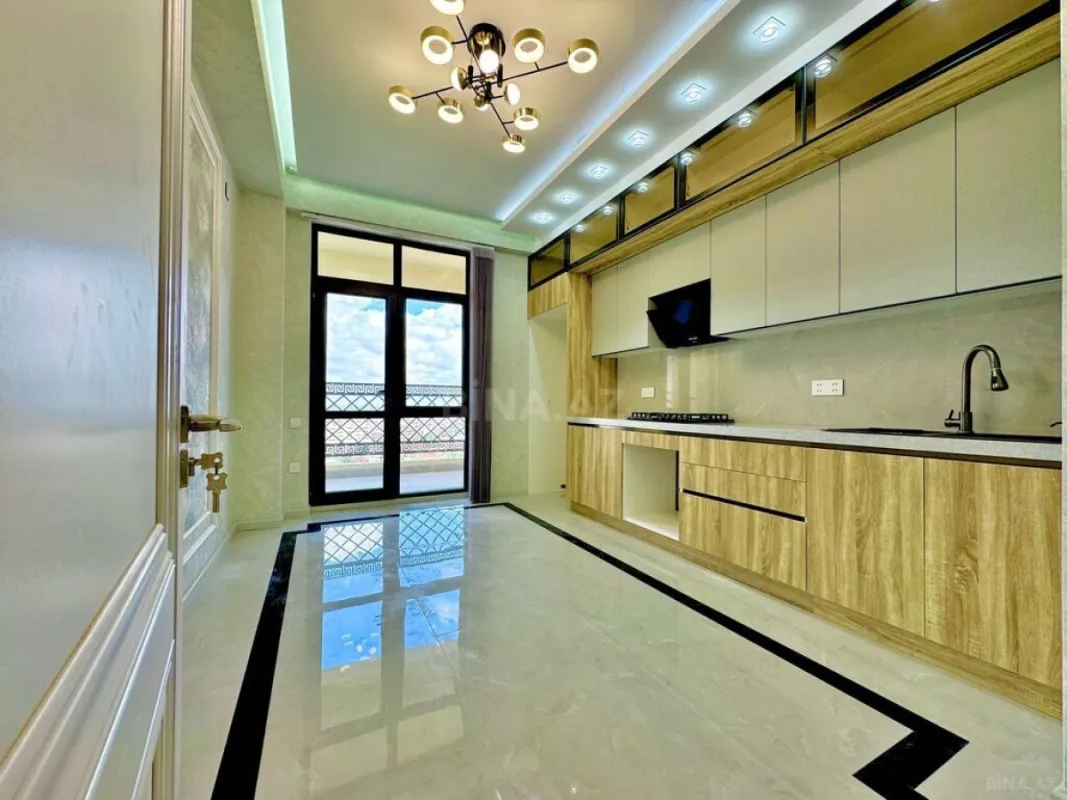 Satılır 2 otaqlı mənzil 85 m²