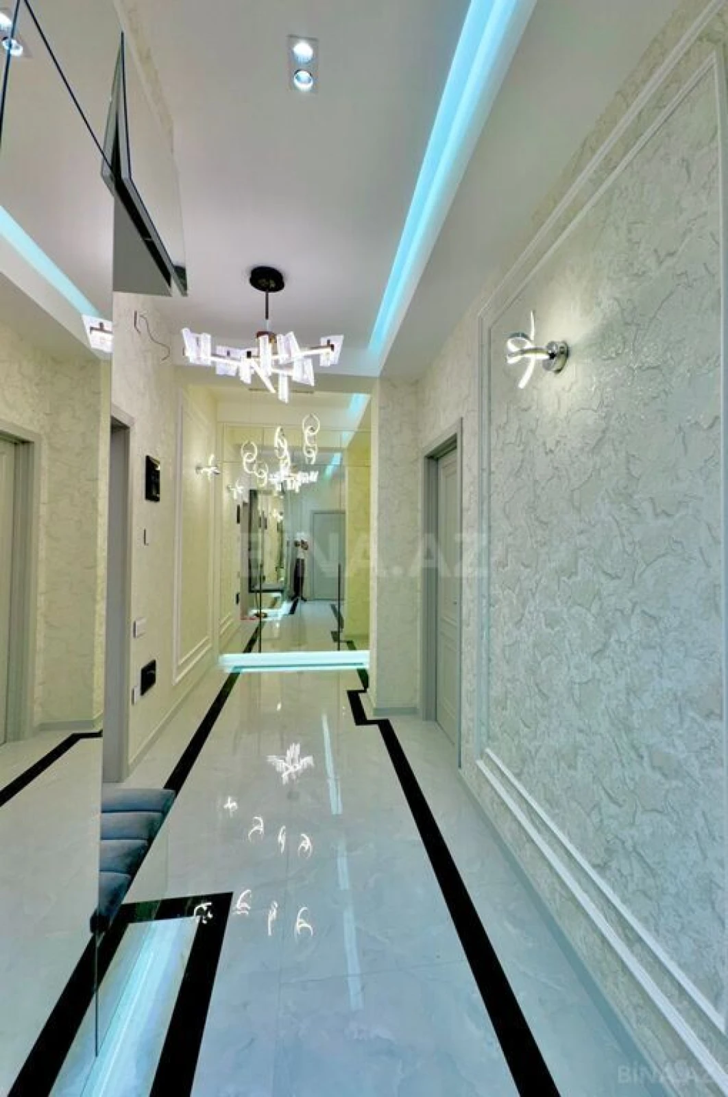 Satılır 2 otaqlı mənzil 85 m²