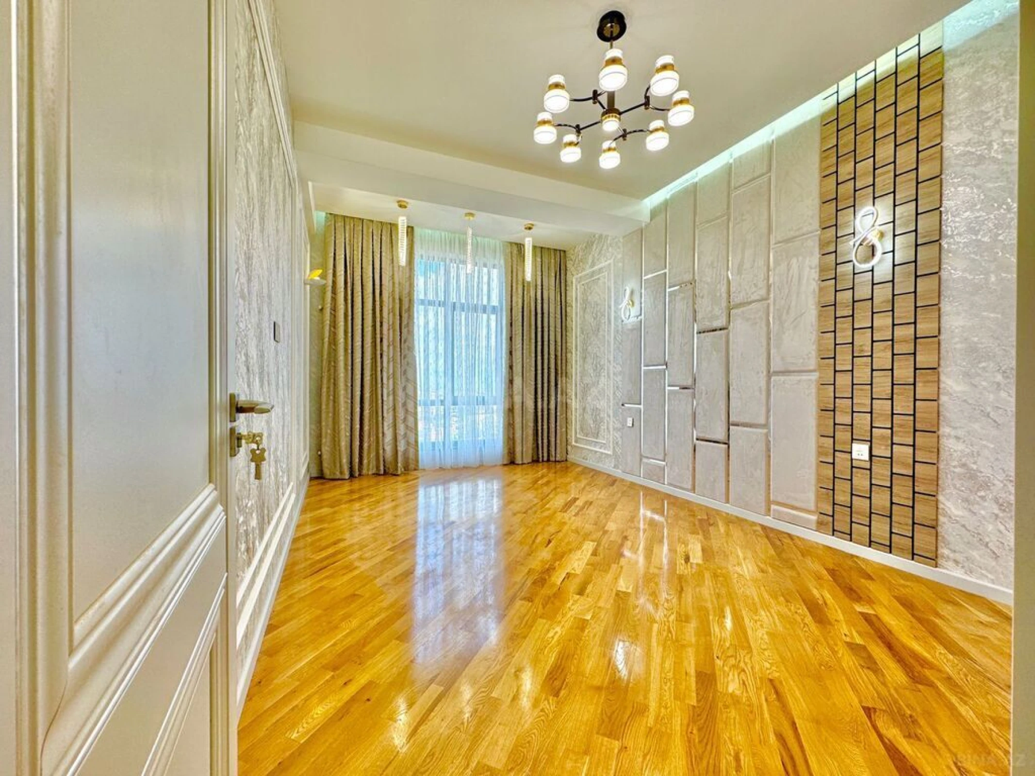 Satılır 2 otaqlı mənzil 85 m²