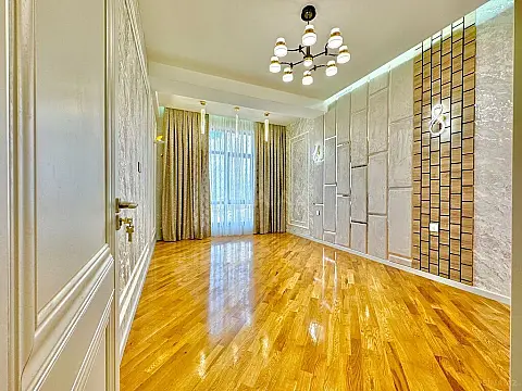 Satılır 2 otaqlı mənzil 85 m²