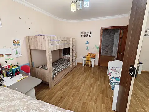Satılır 3 otaqlı mənzil 100 m²