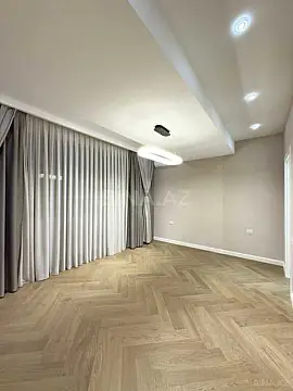 Satılır 3 otaqlı mənzil 137 m²