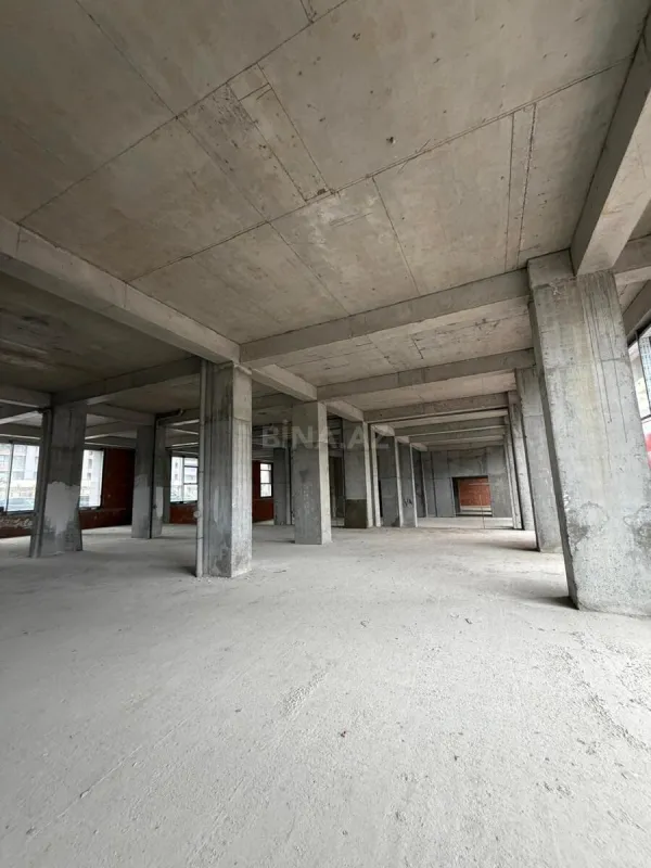 Satılır obyekt 229.2 m²