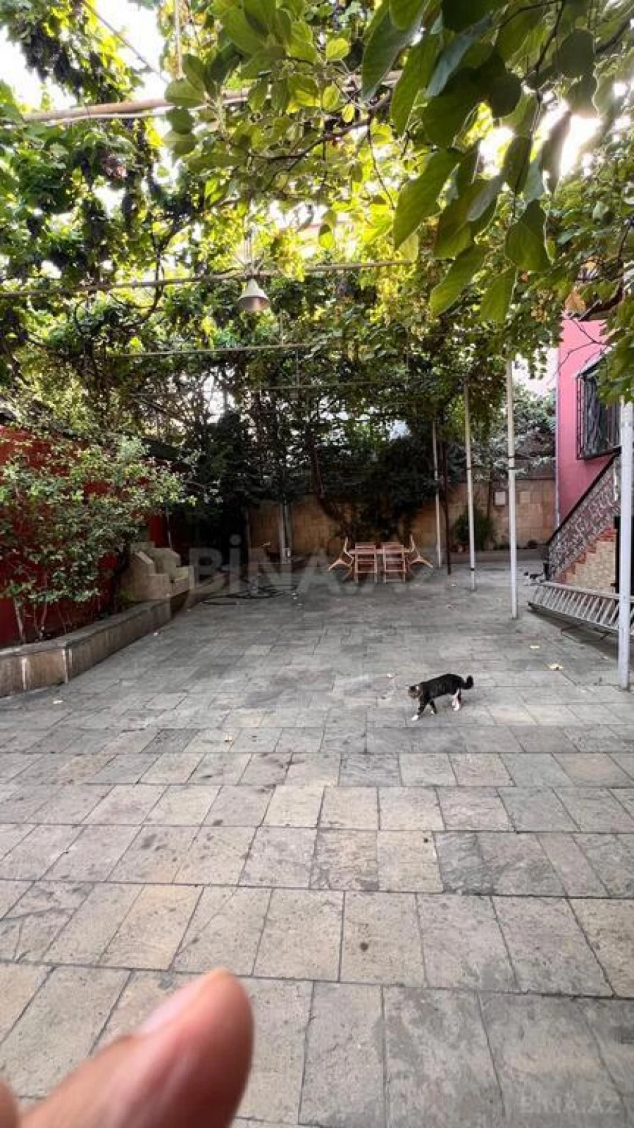 Satılır 6 otaqlı həyət evi 450 m²