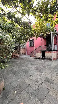 Satılır 6 otaqlı həyət evi 450 m²