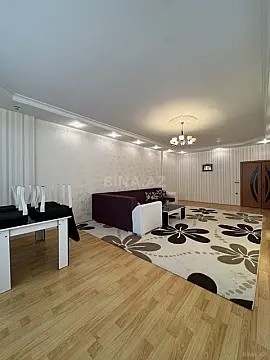 Kirayə verilir 3 otaqlı mənzil 170 m²