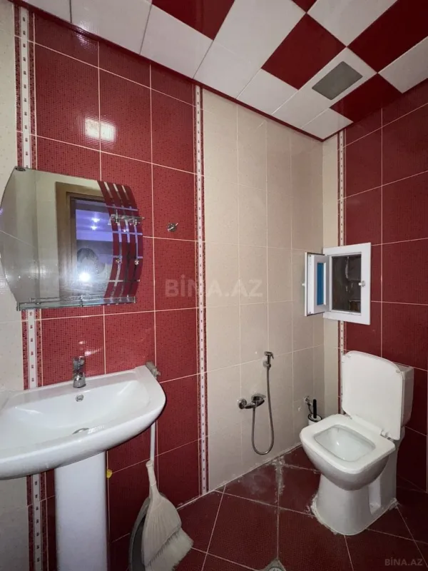 Kirayə verilir 3 otaqlı mənzil 170 m²