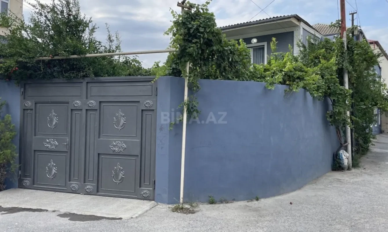 Satılır 6 otaqlı həyət evi 165 m²