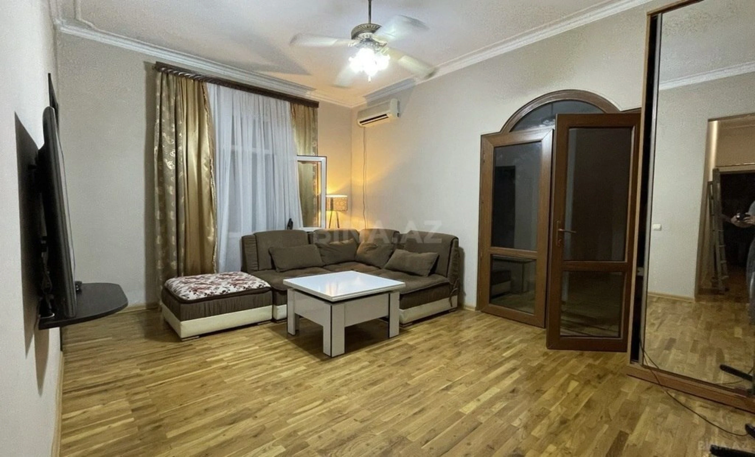 Satılır 6 otaqlı həyət evi 165 m²