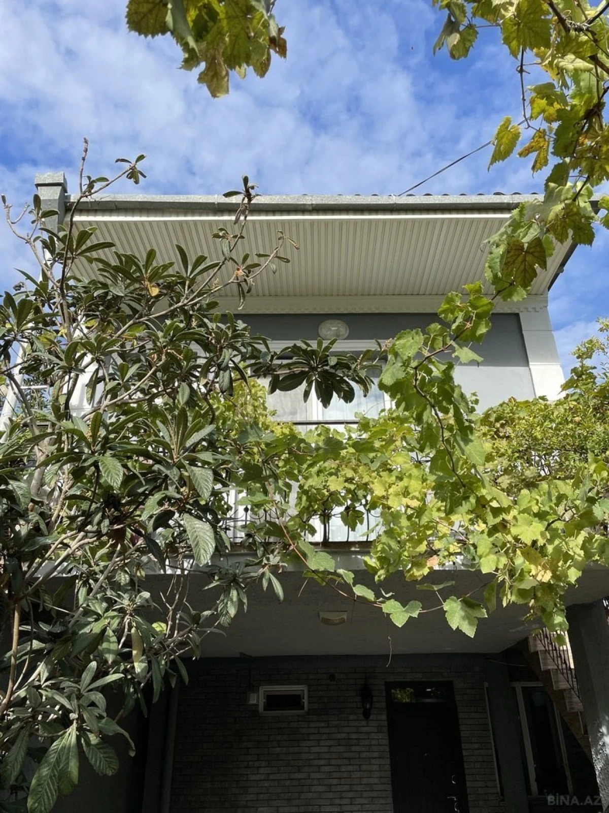 Satılır 6 otaqlı həyət evi 165 m²