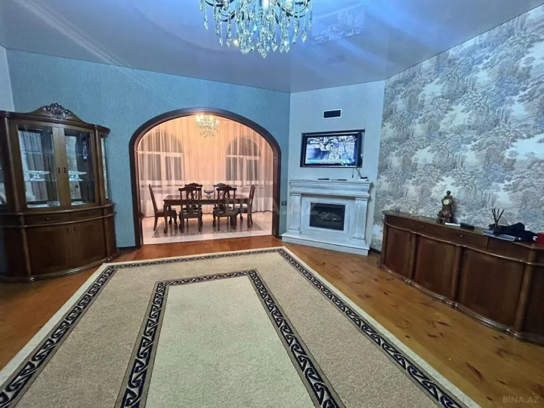 Kirayə verilir 6 otaqlı həyət evi 300 m²