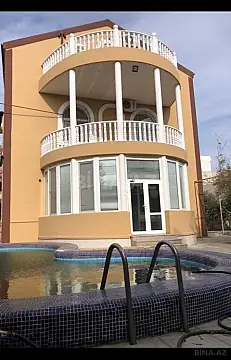 Kirayə verilir 6 otaqlı həyət evi 300 m² — Bakı, Badamdar 6 otaq 300.00 m²