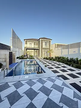 Satılır 5 otaqlı həyət evi 220 m²