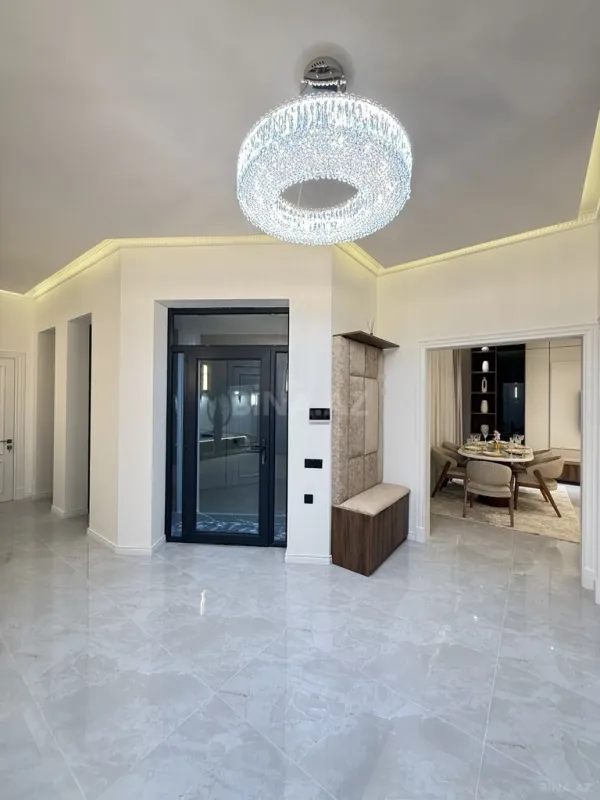 Satılır 4 otaqlı həyət evi 140 m²