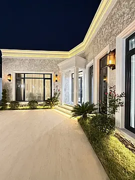 Satılır 4 otaqlı həyət evi 140 m²