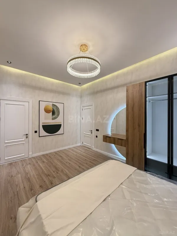 Satılır 4 otaqlı həyət evi 140 m²