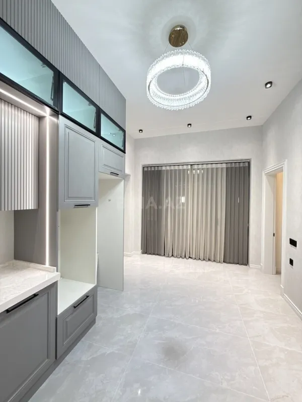 Satılır 4 otaqlı həyət evi 140 m²