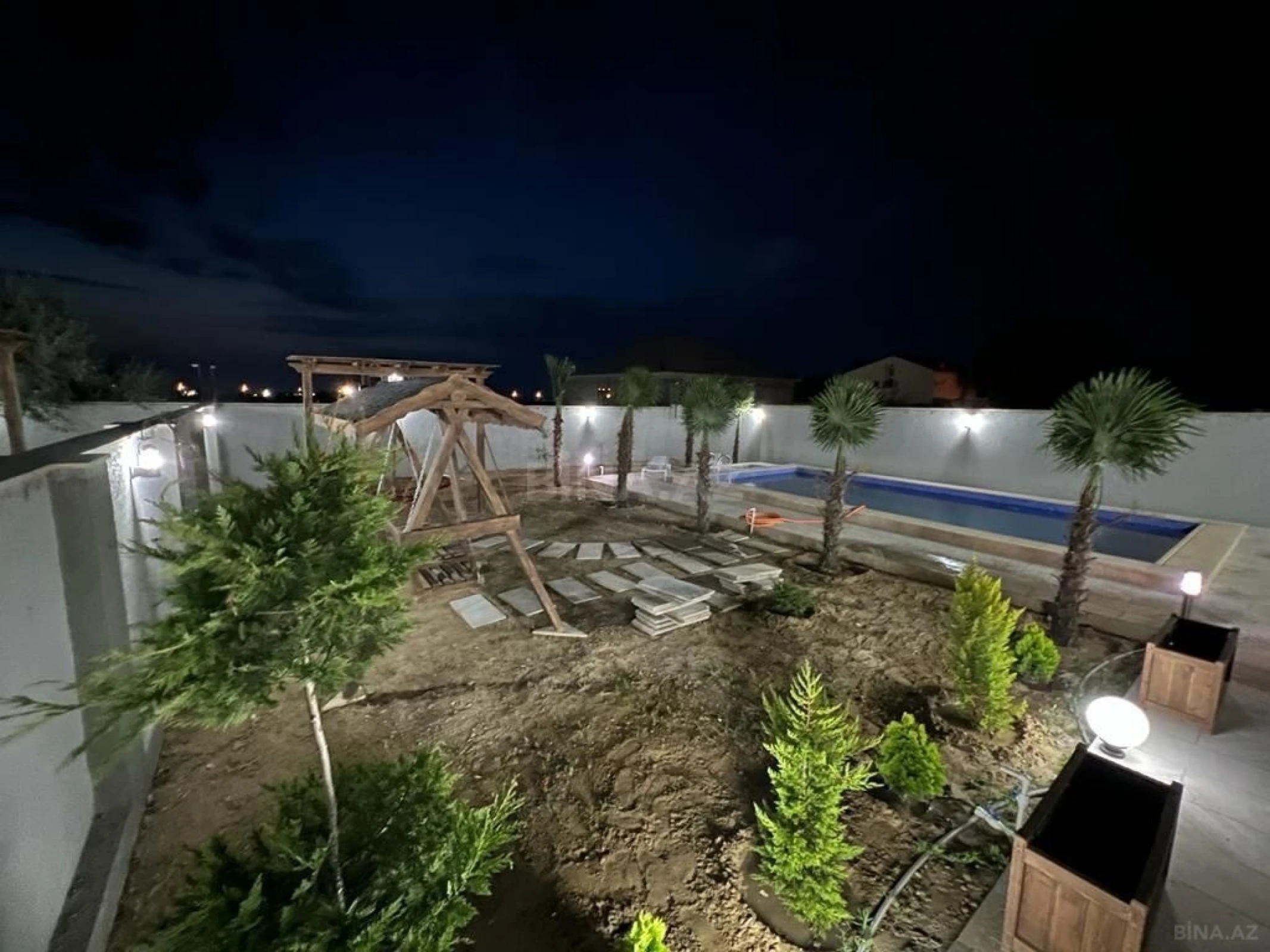 Kirayə verilir 5 otaqlı həyət evi 250 m²