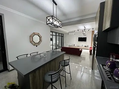 Kirayə verilir 5 otaqlı həyət evi 250 m²