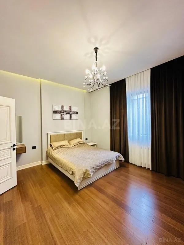 Kirayə verilir 4 otaqlı həyət evi 250 m²