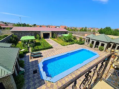 Kirayə verilir 5 otaqlı həyət evi 400 m²