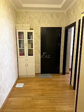 Kirayə verilir 2 otaqlı mənzil 70 m²