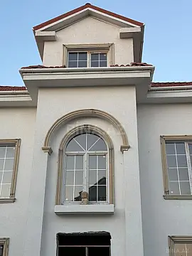 Satılır 8 otaqlı həyət evi 420 m²