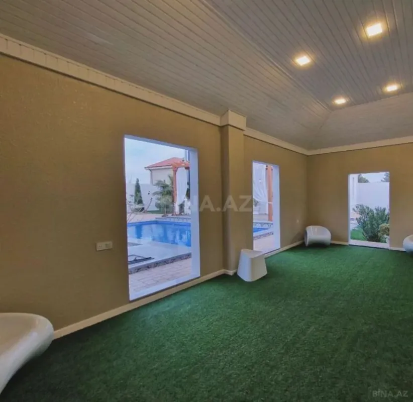 Satılır 7 otaqlı həyət evi 400 m²